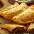 empanadas mixtas de plátano maduro con carne
