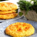 arepas gordas de maiz y papa